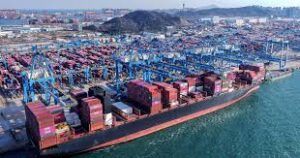 Sự khảo sát về mức thuế 30% đánh vào hàng hóa Trung Quốc